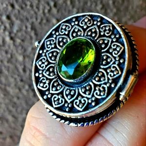 New Peridot 925 Silver Poison Ring.
